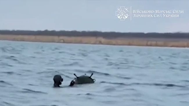 Video: Ukrajinská armáda ukázala, jak likviduje námořní minu